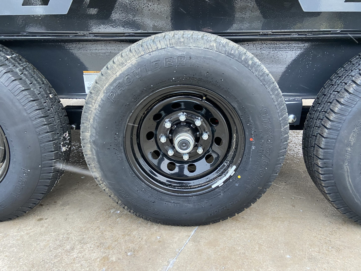 New 83" X 16' DL - 21K Low-Pro Dump