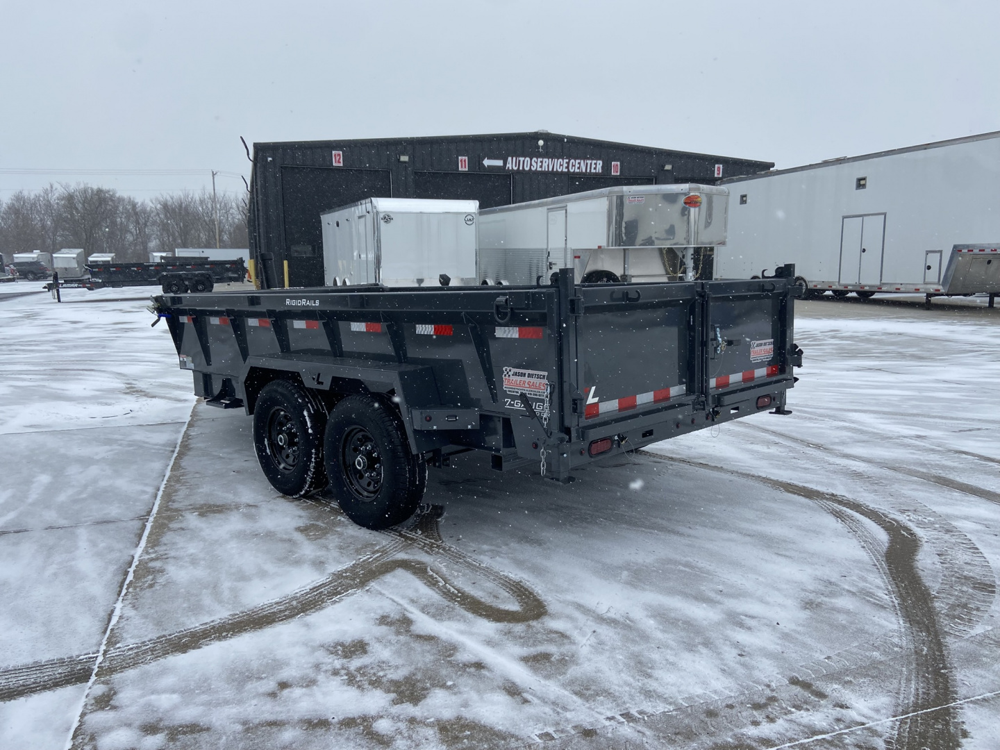 New 83" x 14' DT - 14K Telescopic Dump