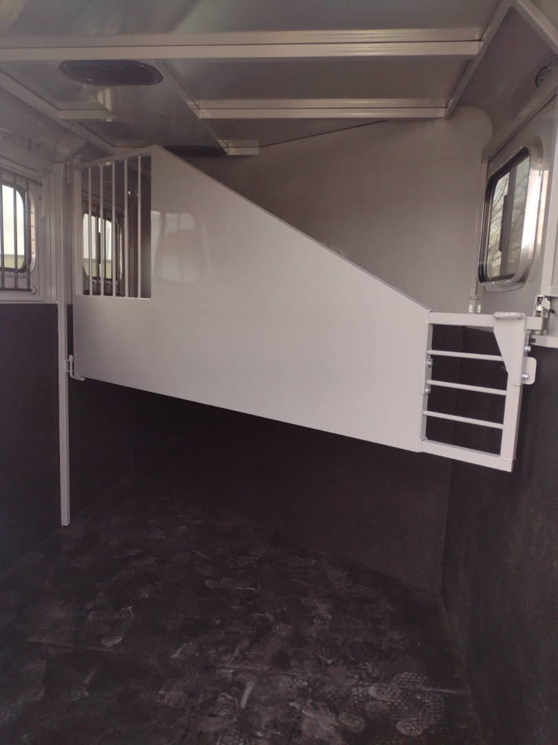 New 2026 Trails West adventure 2 Horse Trailer