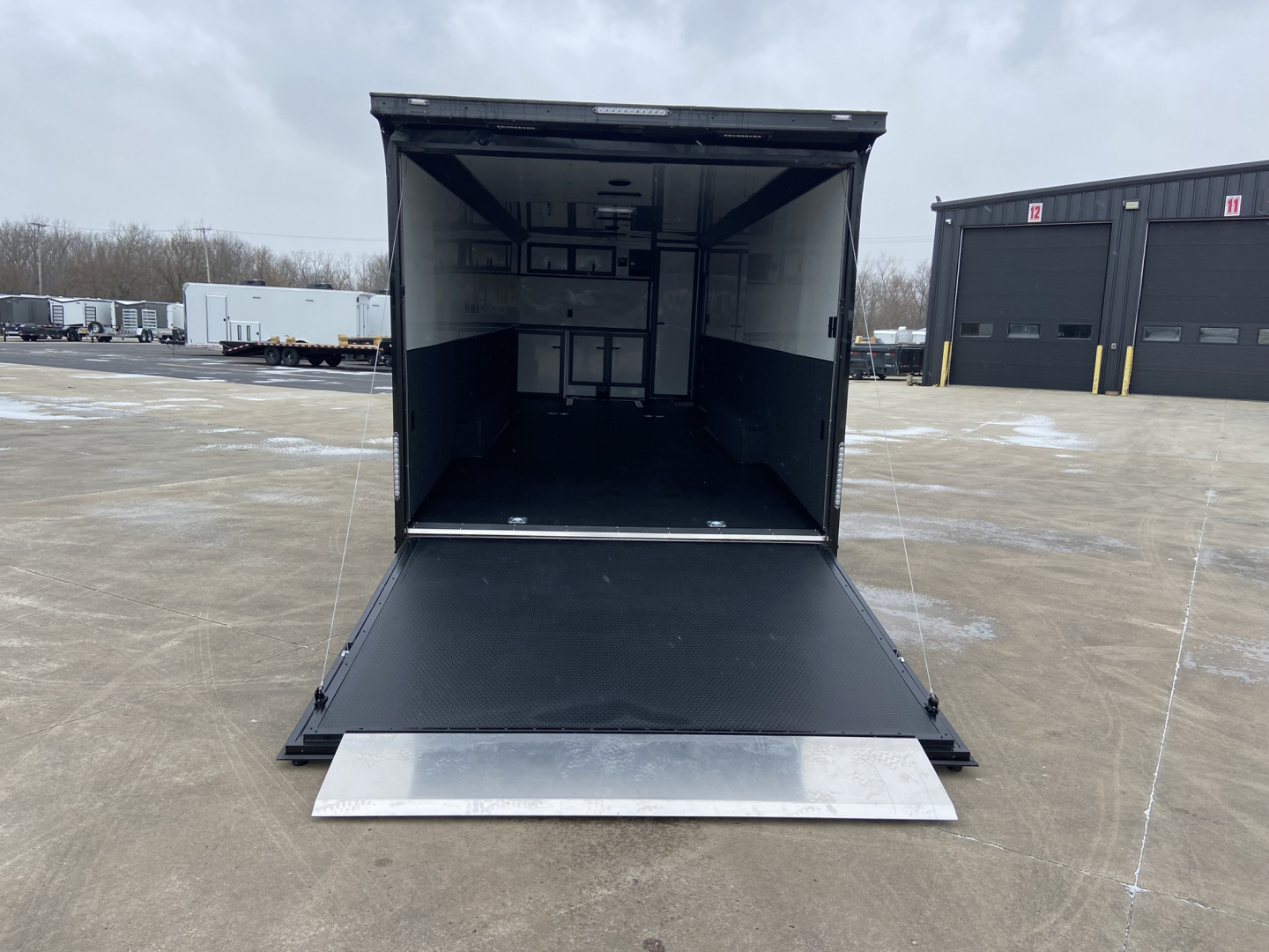 New 2026 United PREM 8.5X28 Racing Trailer