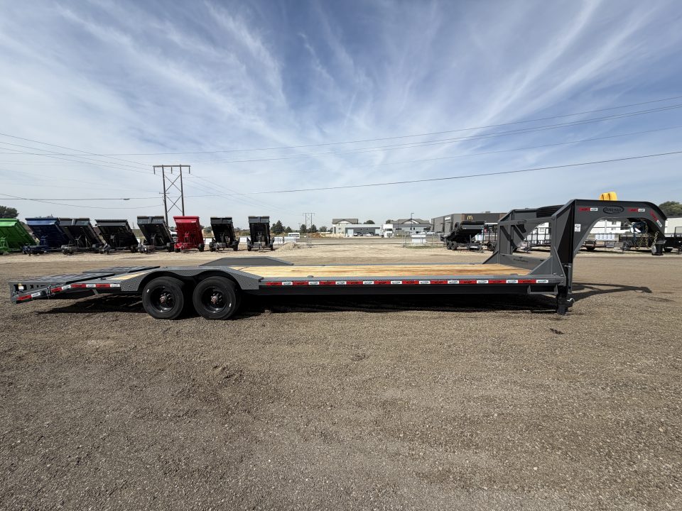 New 2025 Dura-Haul 8x28+4 20k Gooseneck Flatbed Equipment Trailer with Drive Over Fenders