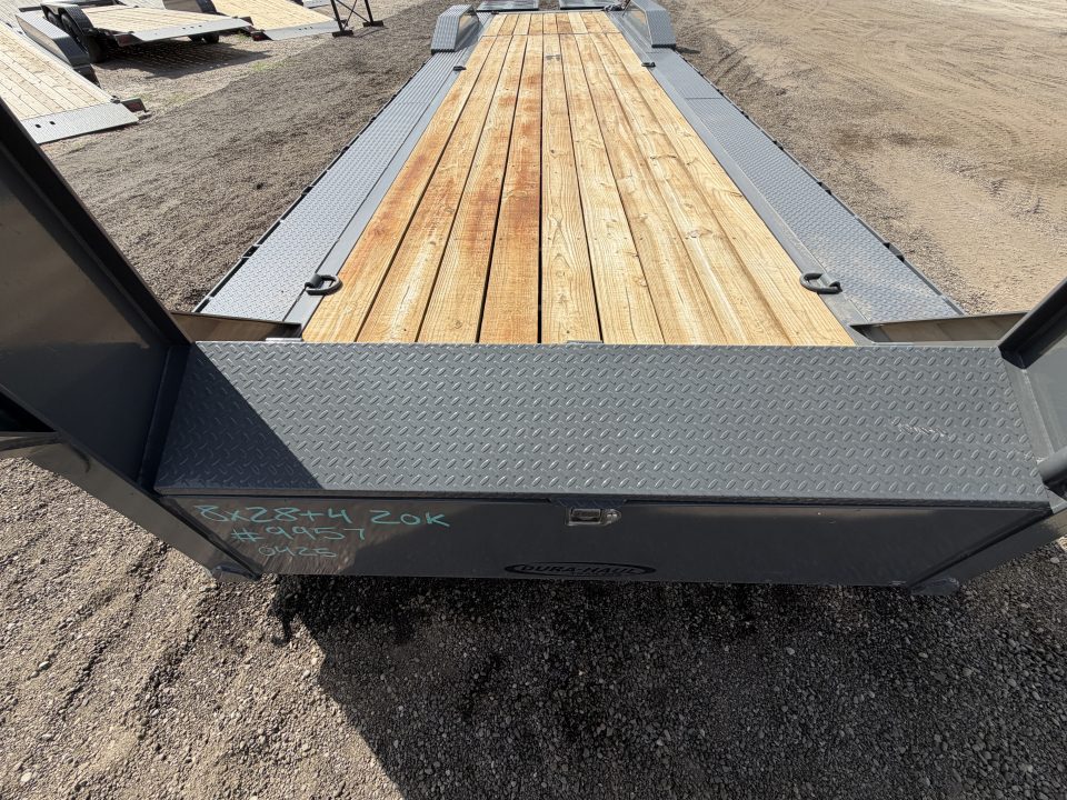 New 2025 Dura-Haul 8x28+4 20k Gooseneck Flatbed Equipment Trailer with Drive Over Fenders