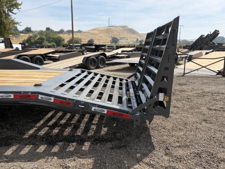 New 2025 Dura-Haul 8x28+4 20k Gooseneck Flatbed Equipment Trailer with Drive Over Fenders