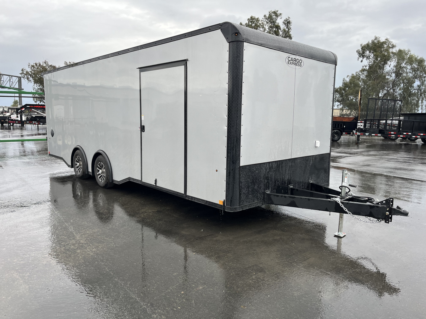 New 2026 Cargo Express KE-VIBR10224-100 Cargo / Enclosed Trailer