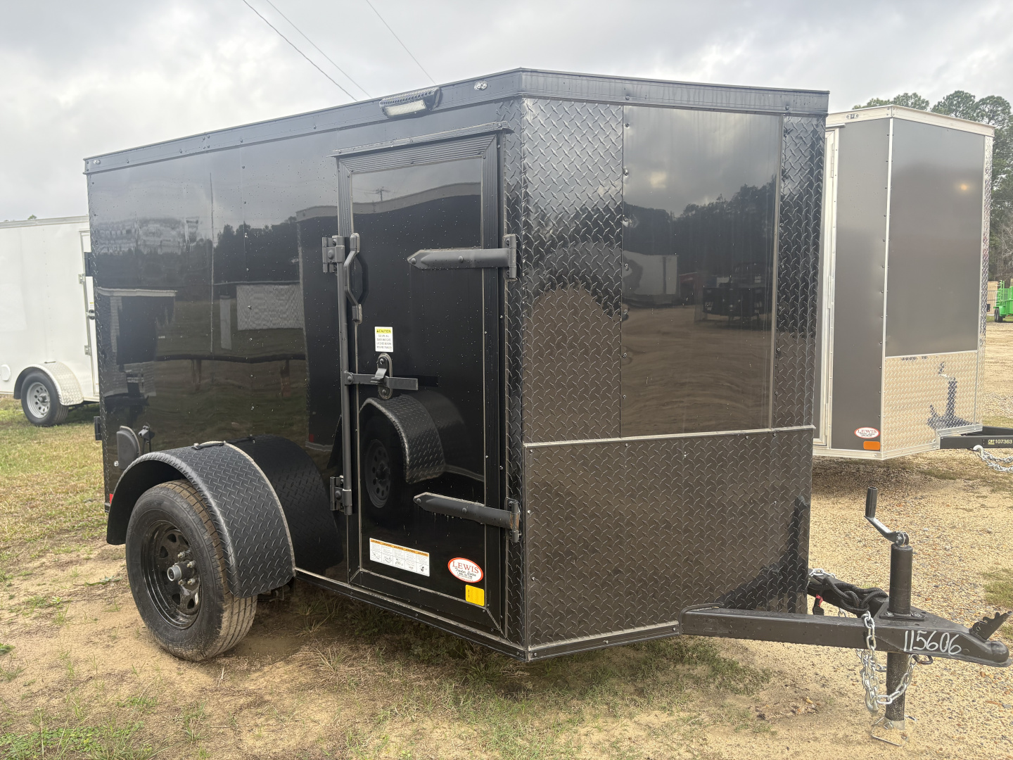 New 2026 Diamond Cargo 5X8 Single Axle Cargo / Enclosed Trailer With Rear Double Doors
