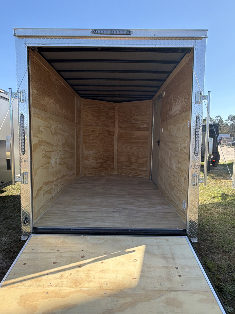 New 2026 Diamond Cargo 6X10 Single Axle Cargo / Enclosed Trailer
