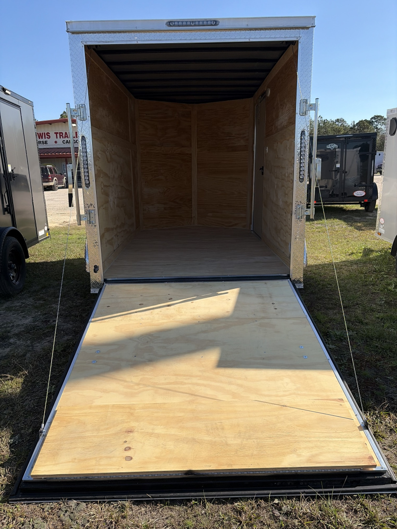 New 2026 Diamond Cargo 6X10 Single Axle Cargo / Enclosed Trailer