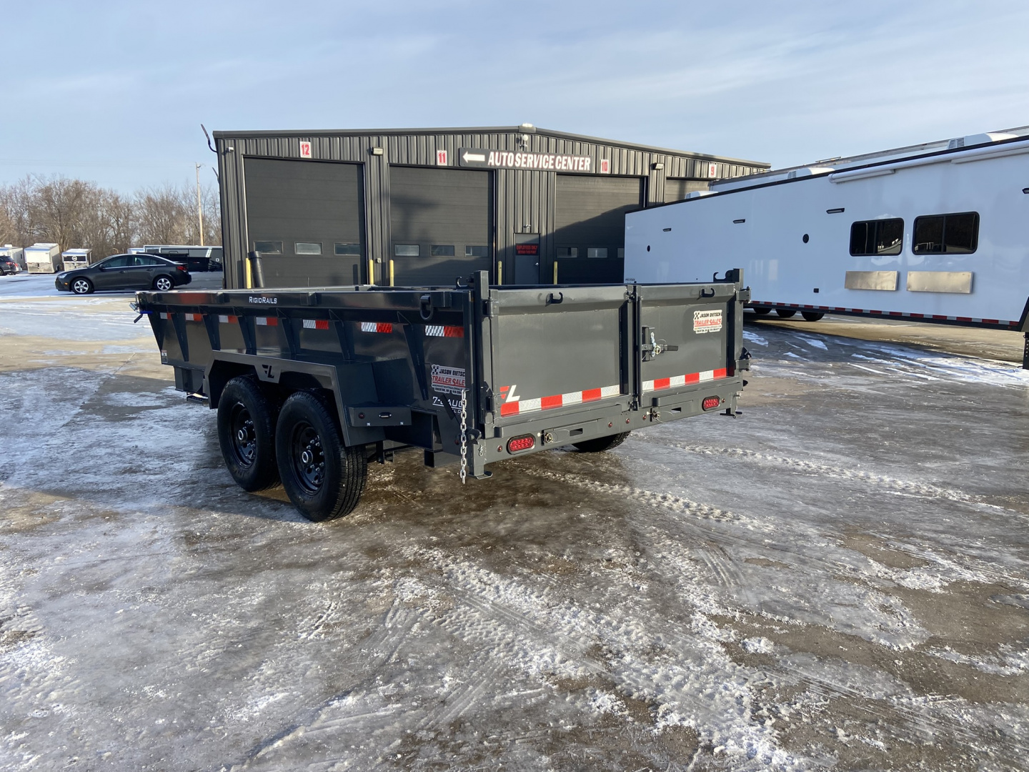 New 83" X 14' DT - 14K Telescopic Dump