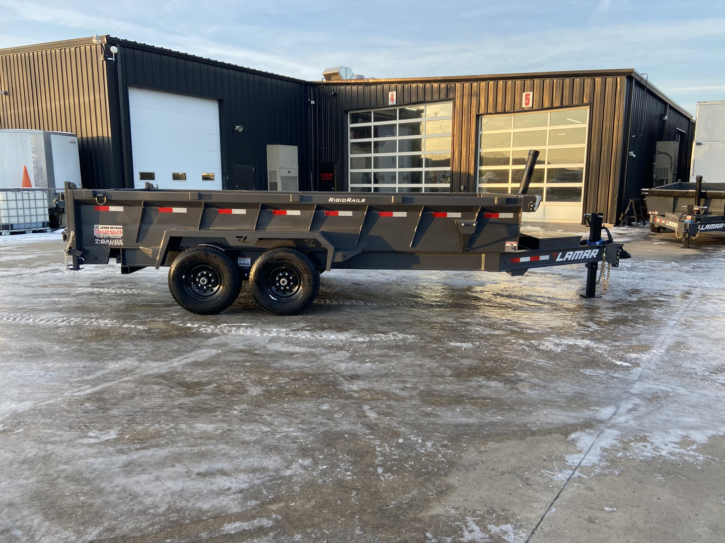 New 83" X 16' DT - 14K Telescopic Dump