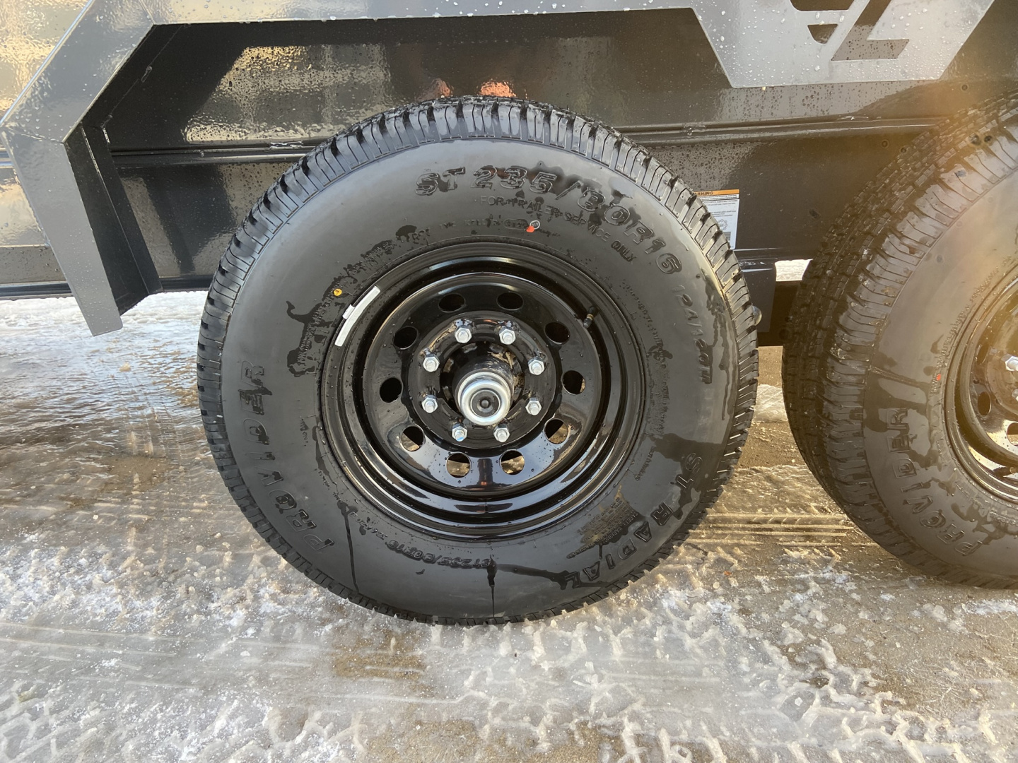 New 83" X 16' DT - 14K Telescopic Dump