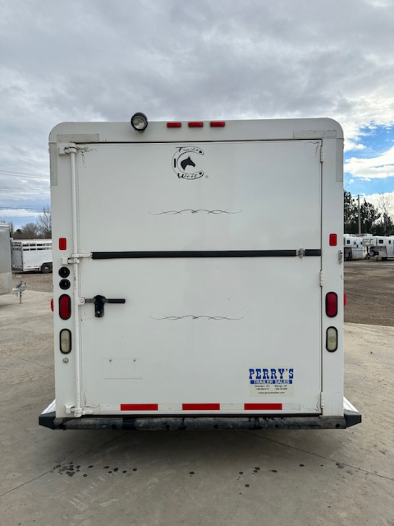 Used 2010 Trails West Santa Fe 21' Combo