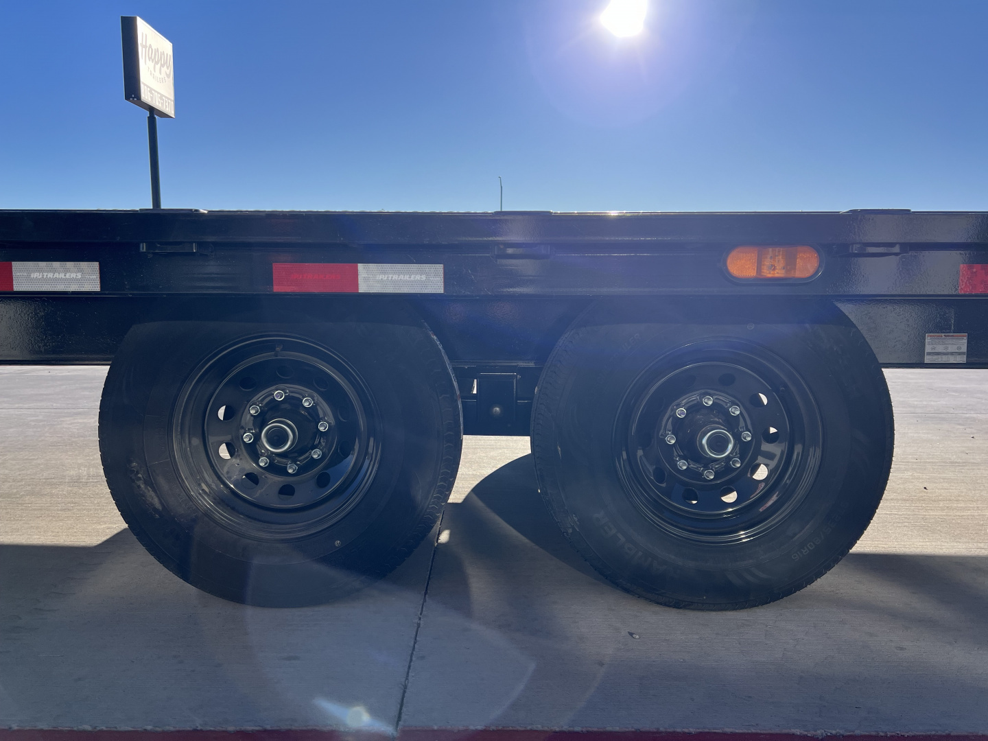 New 2026 PJ 102"x20' BP 8" I-Beam Deckover Trailer – F8