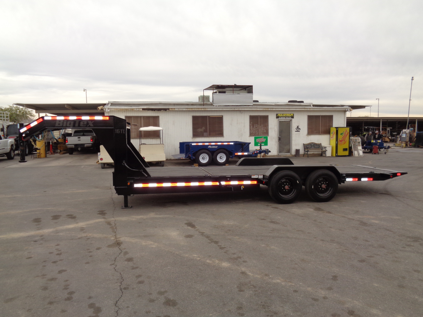 New 2026 BIG TEX Trailers * 16TL-22GN * 22Ft Super Duty Tilt Bed Gooseneck Equipment Trailer