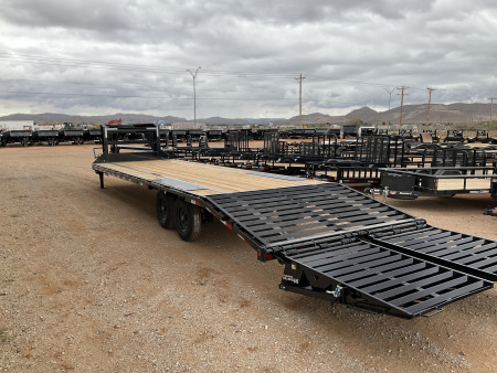 New 2026 PJ 102”x32’ Quest Gooseneck Flatbed w/ Singles – LQ