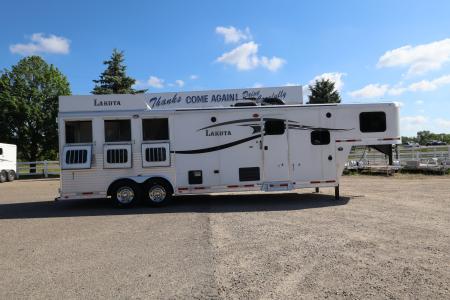 Used 2015 Lakota 3 HR LQ Horse Trailer
