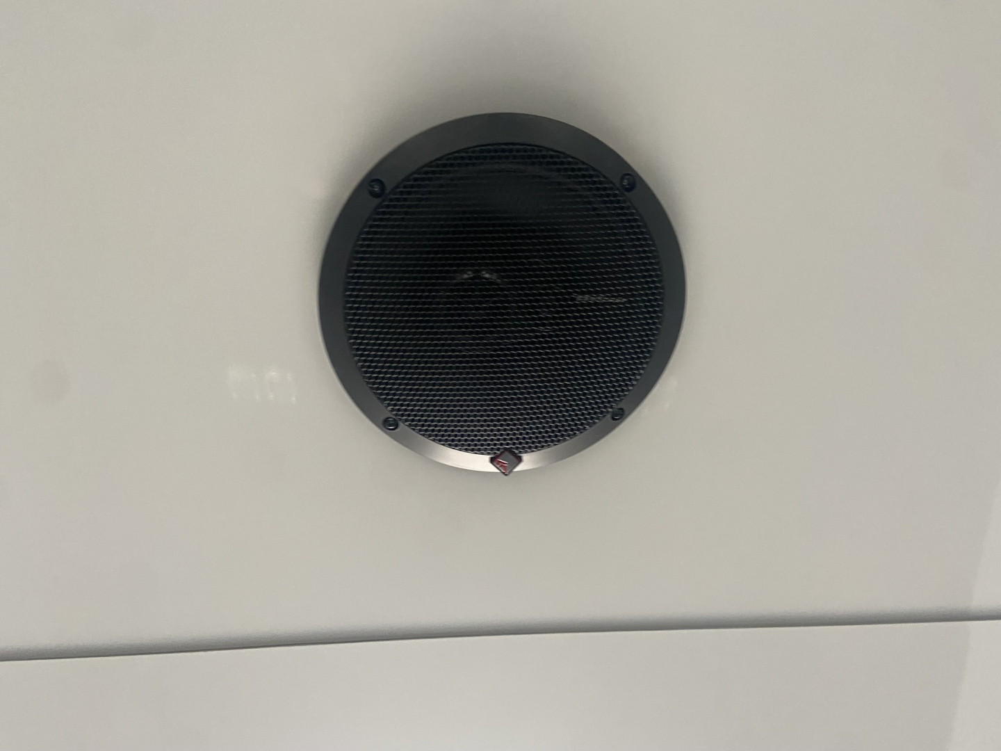 New United PREM 28' Race Trailer