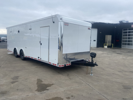 New United PREM 28' Race Trailer