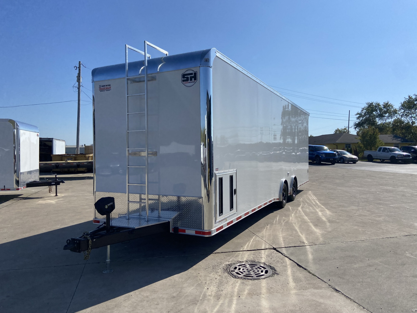 Used United 8.5X32 USH Race Trailer