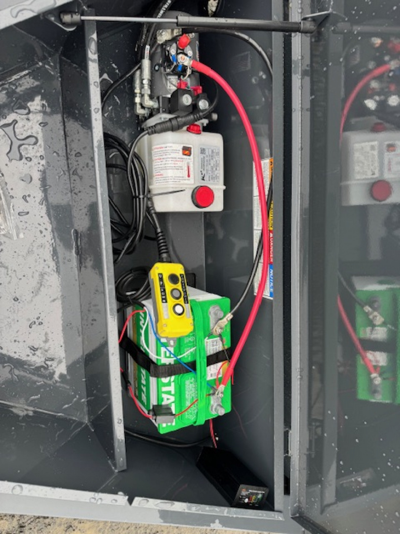 New 2026 LAMAR TRAILERS 83x14 14K DL27 Dump Trailer 24" SIDES