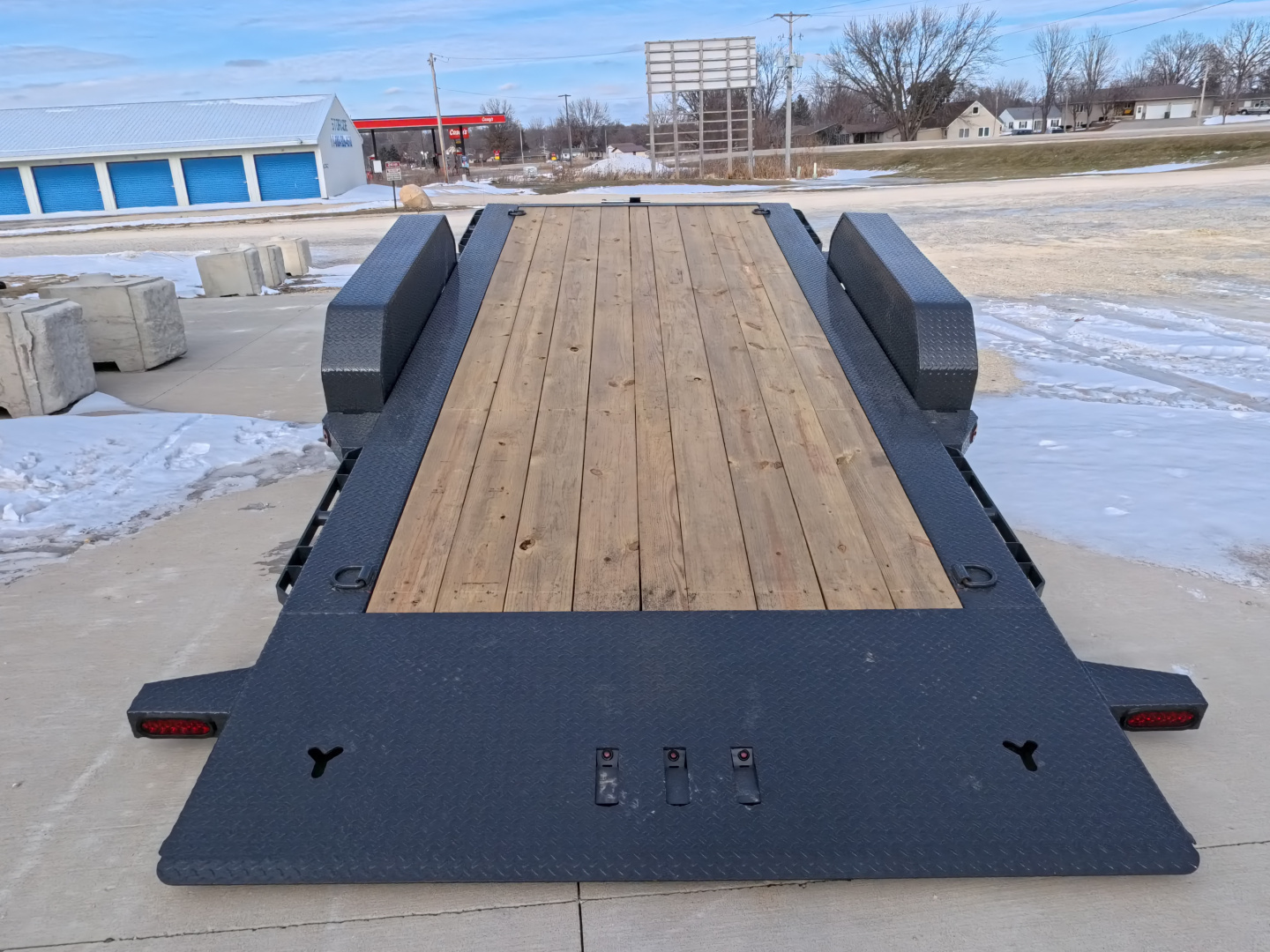 New 2026 Iron Bull 83 x 22 (16+6) TWB Tilt with 14,000 lb. GVWR - Gray