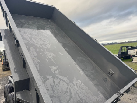 New 2026 LAMAR TRAILERS 83x14 14K DL27 Dump Trailer 24" SIDES