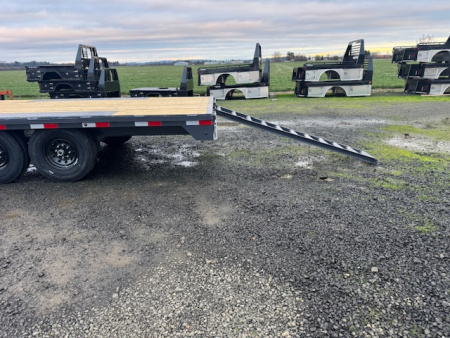 New 2026 LAMAR TRAILERS F8 102x20 14K Deckover Trailer