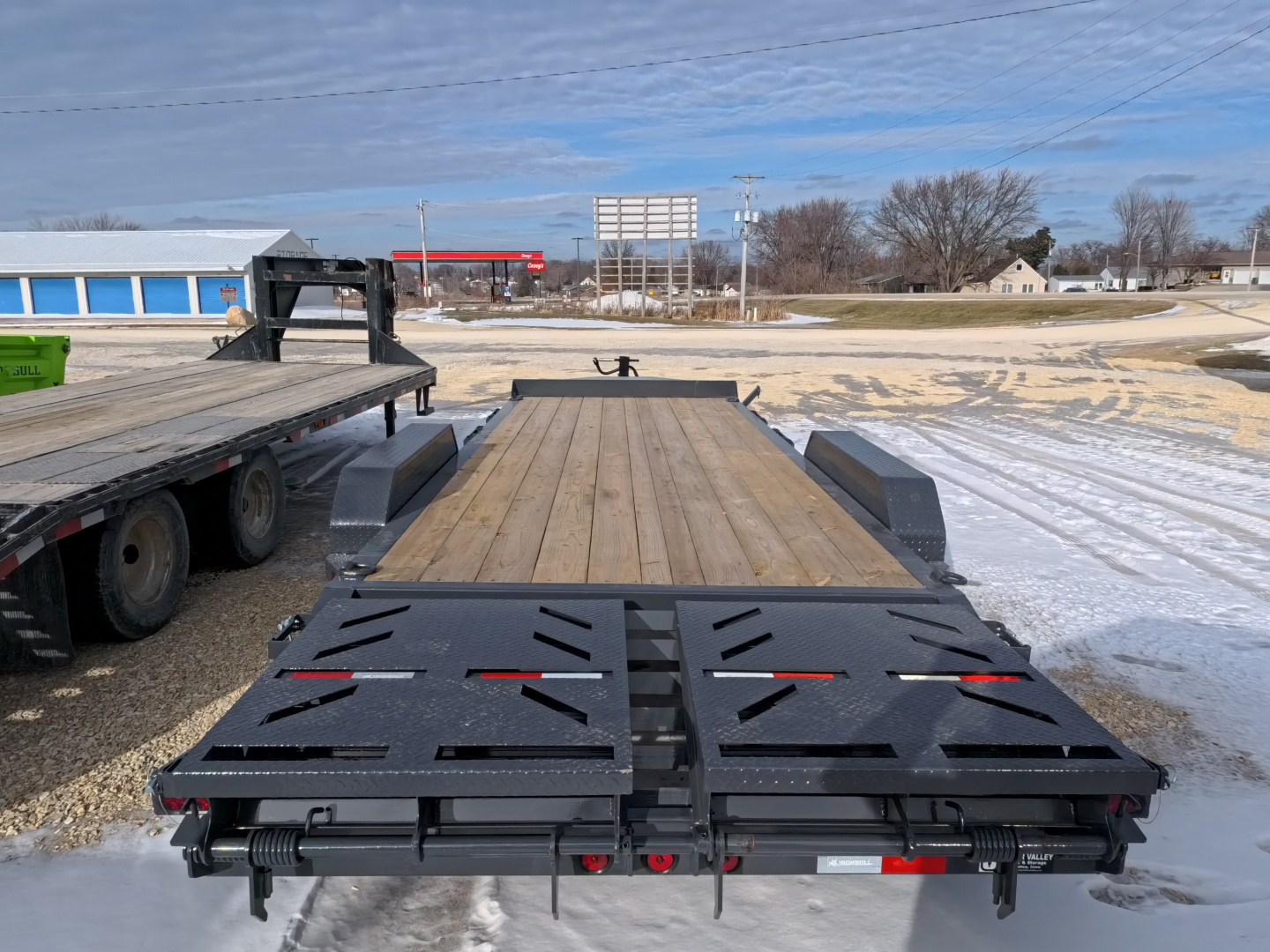 New 2026 Iron Bull 83 x 22 (19+3) EWB Equipment with 14,000 lb. GVWR with Rampage Ramps in Ranch Gray