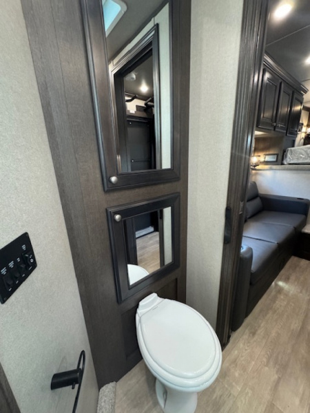 New 2026 Exiss Trailers Escape 7308 LQ Horse Trailer