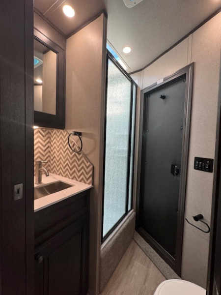 New 2026 Exiss Trailers Escape 7308 LQ Horse Trailer