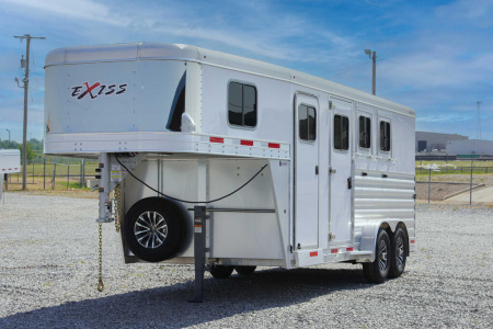 New 2026 Exiss Trailers 7300 GN w/Airflow Dividers Horse Trailer