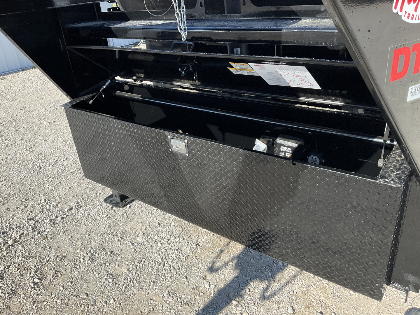 New 2026 MAXX-D 83”x16’ 18K Gooseneck Dump w/ 36” Sides – DTX