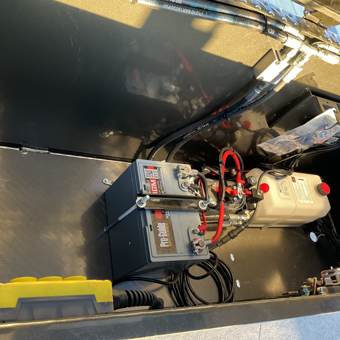 New 2026 MAXX-D 102"x28' GN HD I-Beam Equipment Trailer - H9X