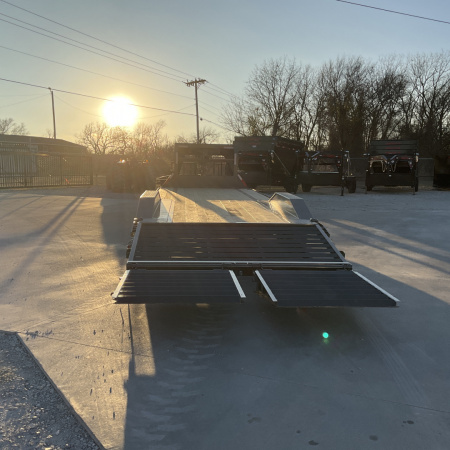 New 2026 MAXX-D 102"x28' GN HD I-Beam Equipment Trailer - H9X