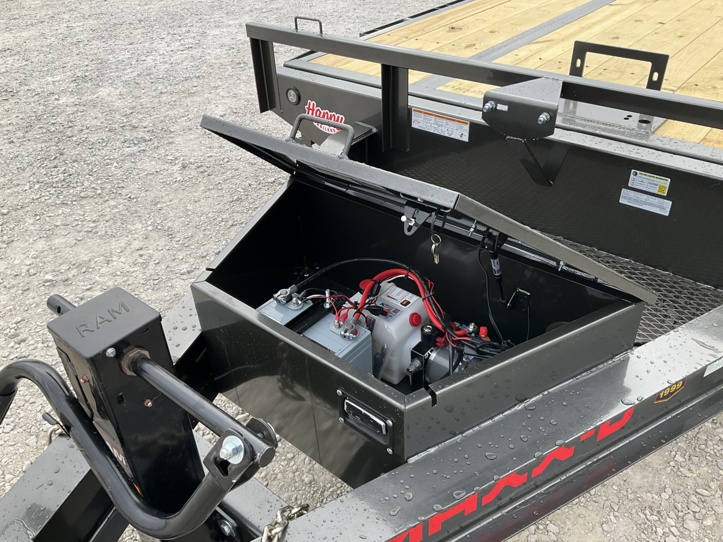 New 2026 MAXX-D 102”x22’ BP 14K Deckover Tilt – TOX