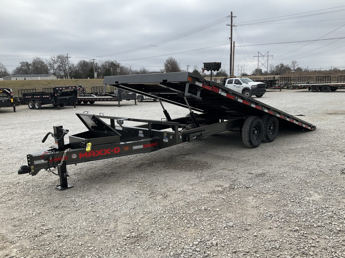 New 2026 MAXX-D 102”x22’ BP 14K Deckover Tilt – TOX
