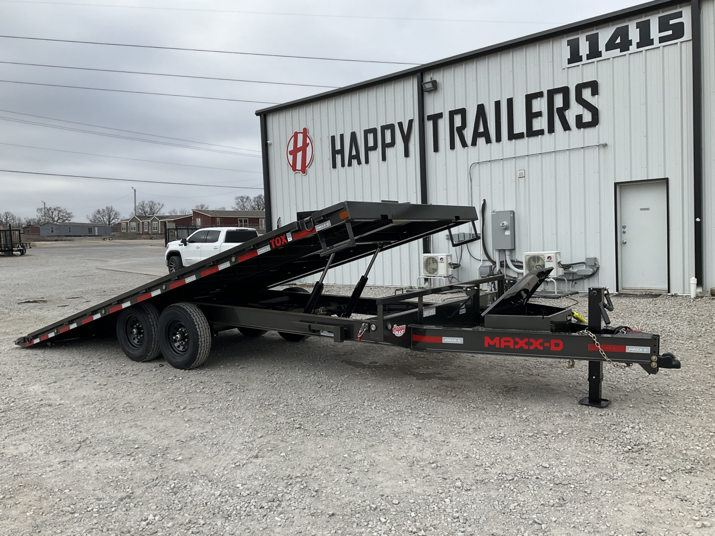 New 2026 MAXX-D 102”x22’ BP 14K Deckover Tilt – TOX