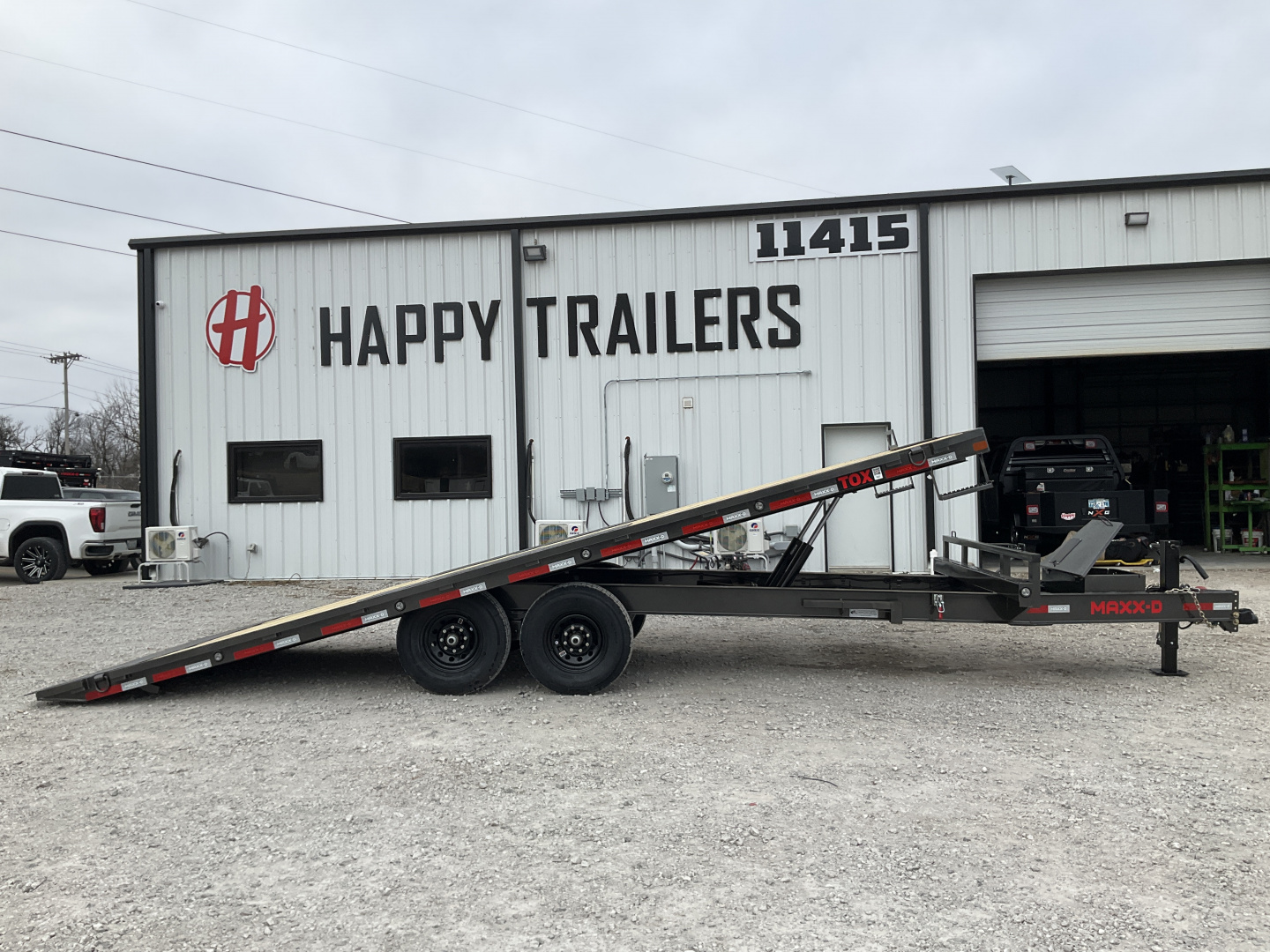 New 2026 MAXX-D 102”x22’ BP 14K Deckover Tilt – TOX