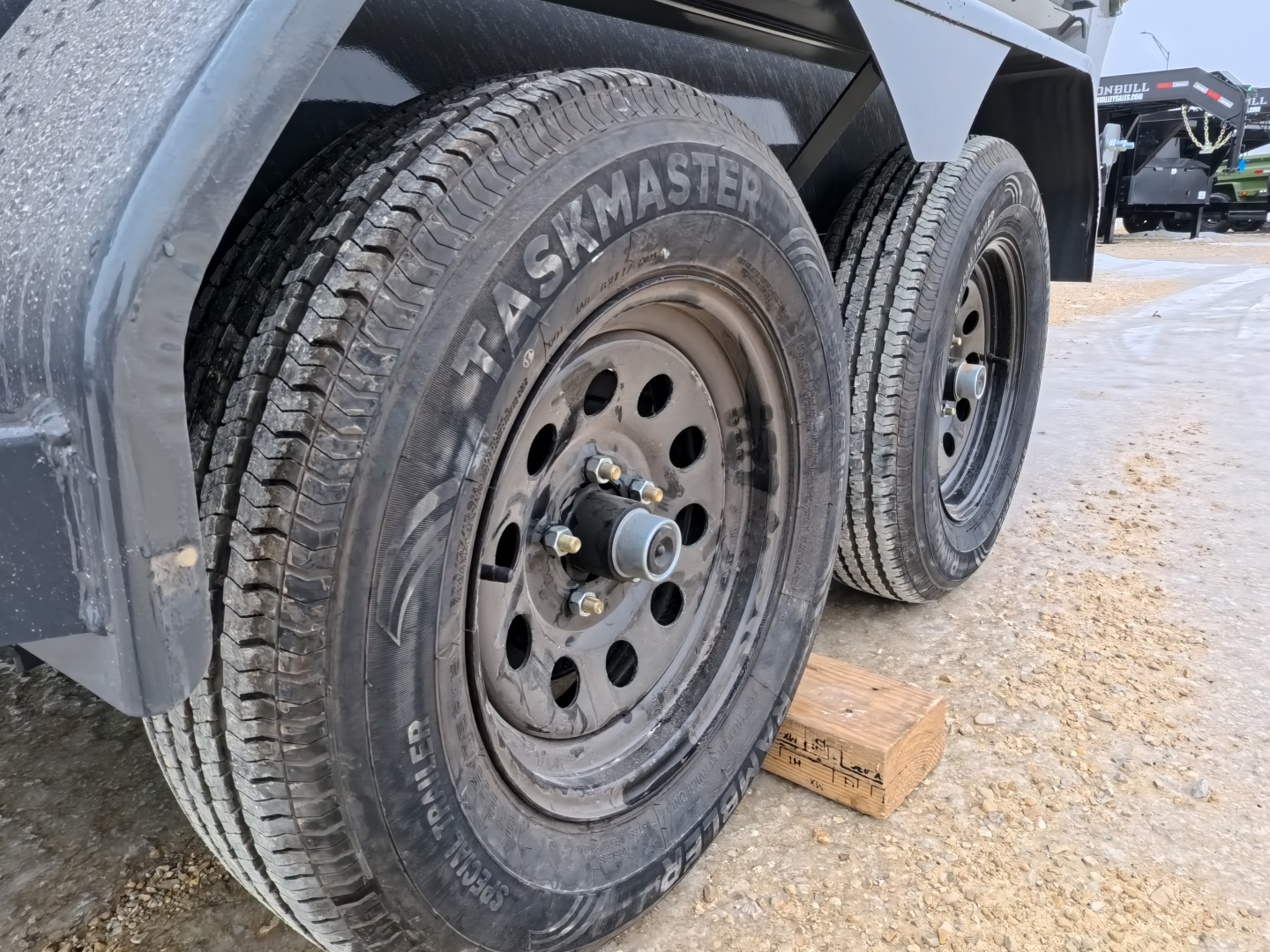 New 2026 Norstar 60 x 10 DCB Dump with 7K GVWR , Slide -in Ramps, and Tarp Kit