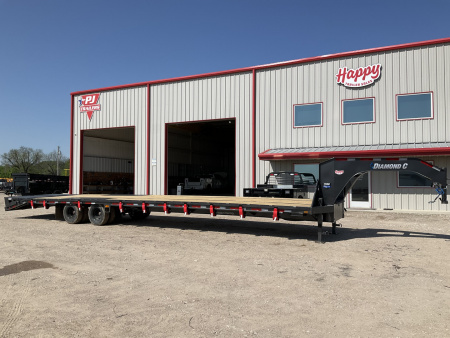 New 2026 Diamond C 102 x40' Engineered Beam FMAX210 w/ Max Ramps