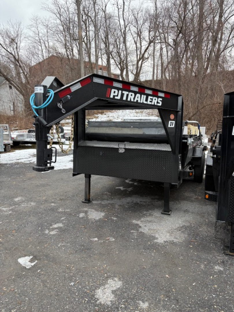 New 2026 PJ Trailers DV 16' Gooseneck Dump Trailer - 16k GVW