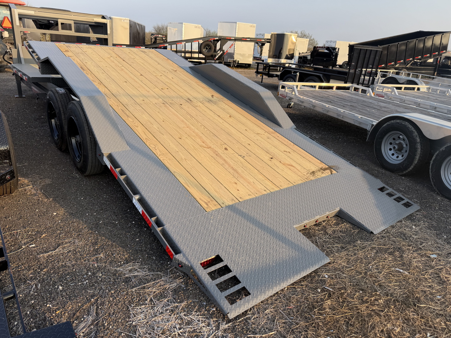 New 2026 Delco Trailers 102x24ft Gooseneck Tilt Equipment Trailer 16k