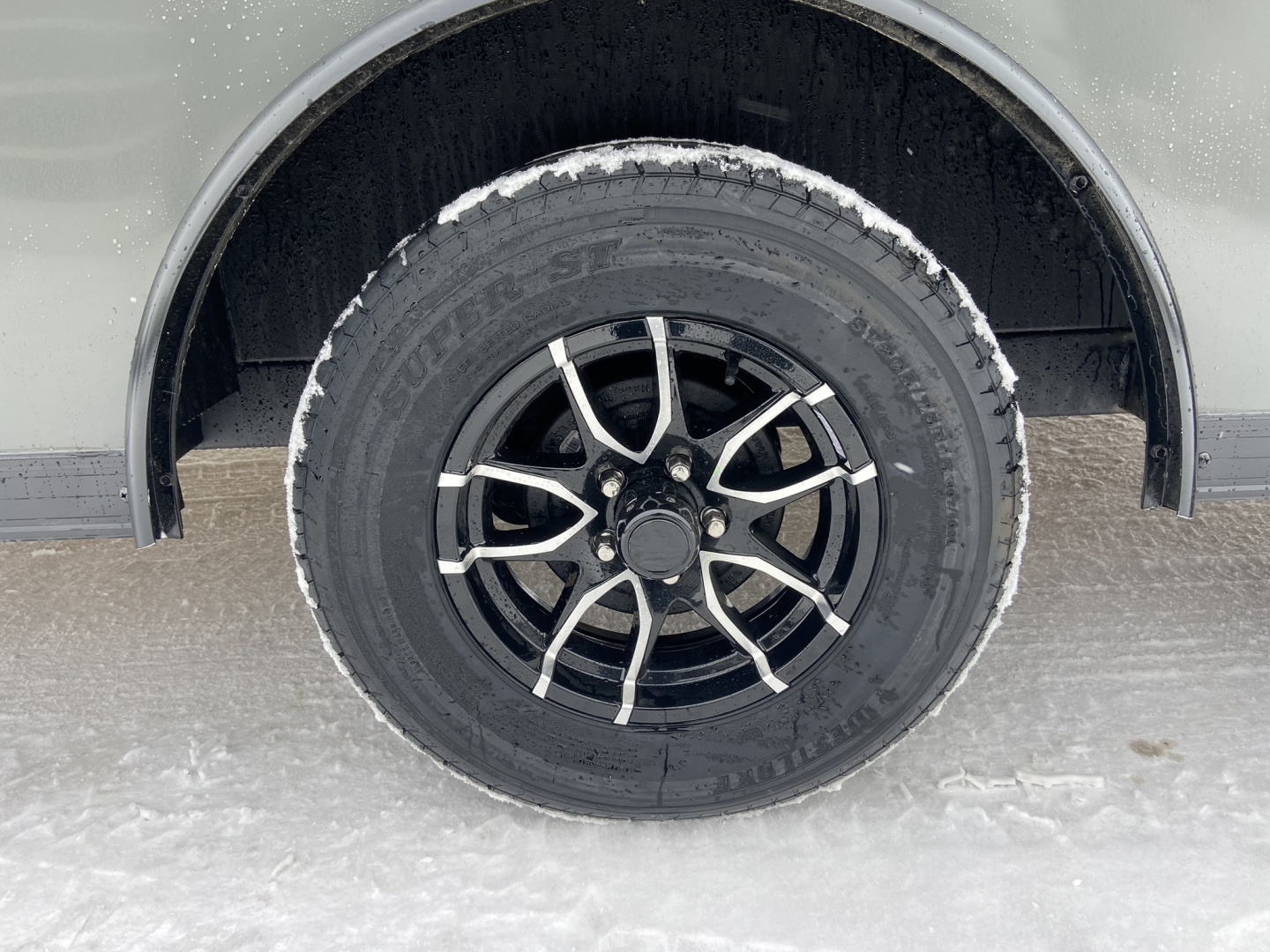 New 2026 United UJ8.5 X 16 Enclosed Trailer