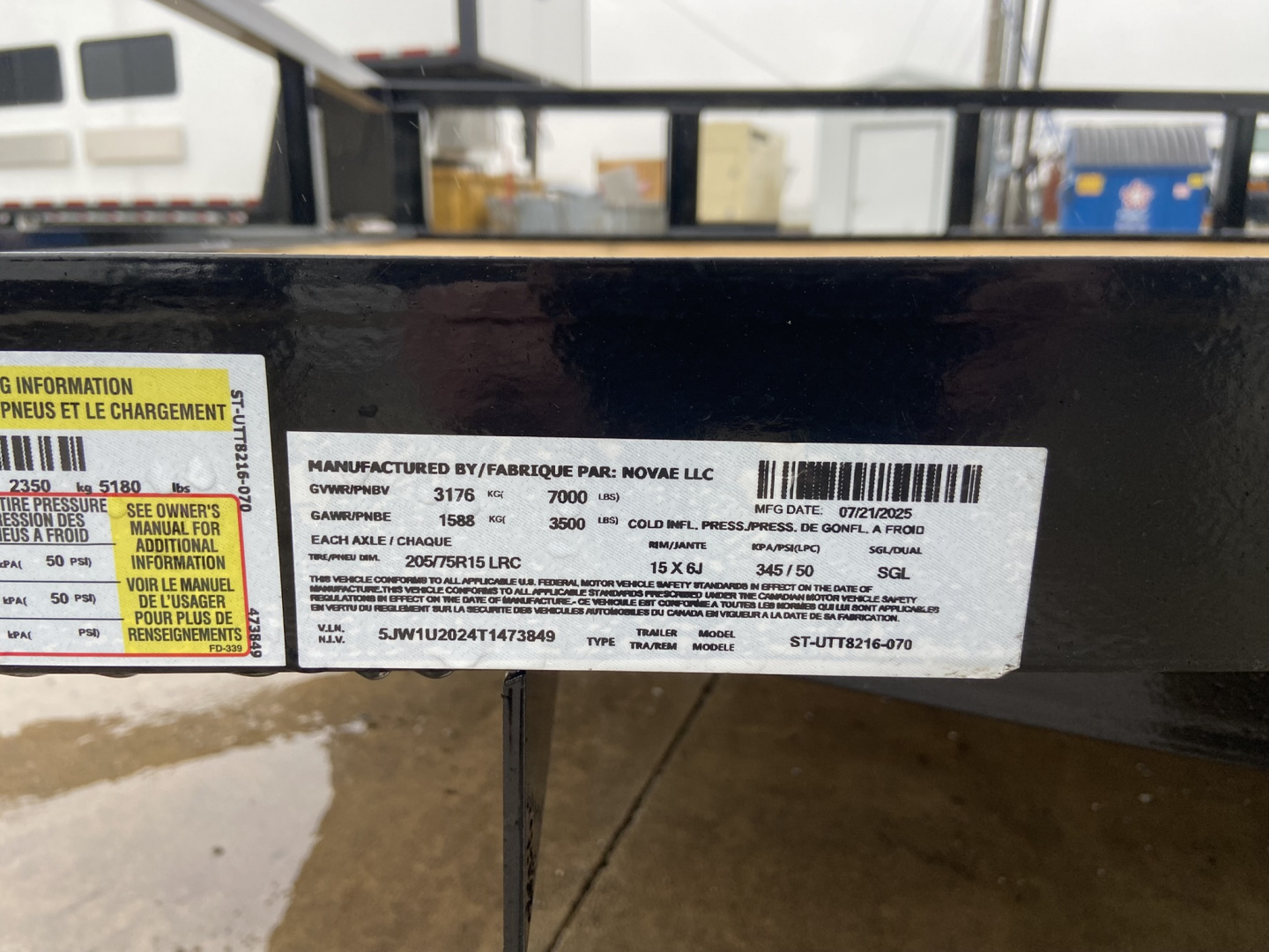 New Lamar 20" Car Hauler Trailer