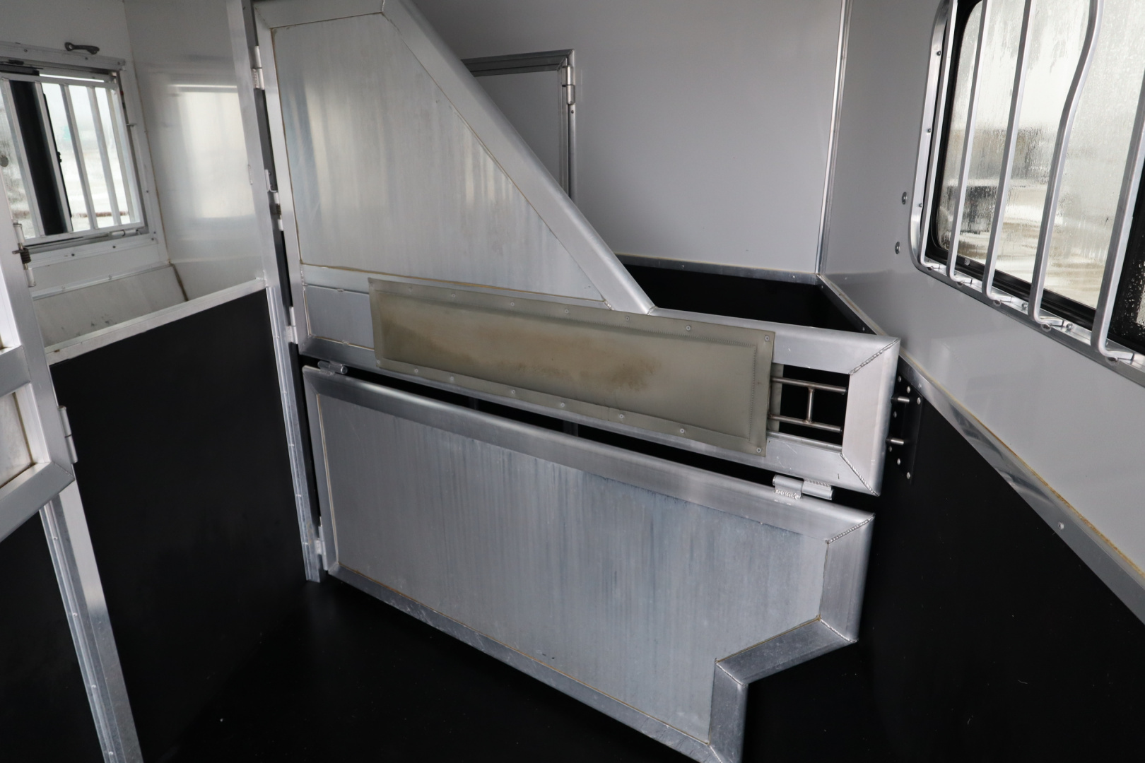 Used 2022 SMC 3 Horse LQ Slide-out Trailer