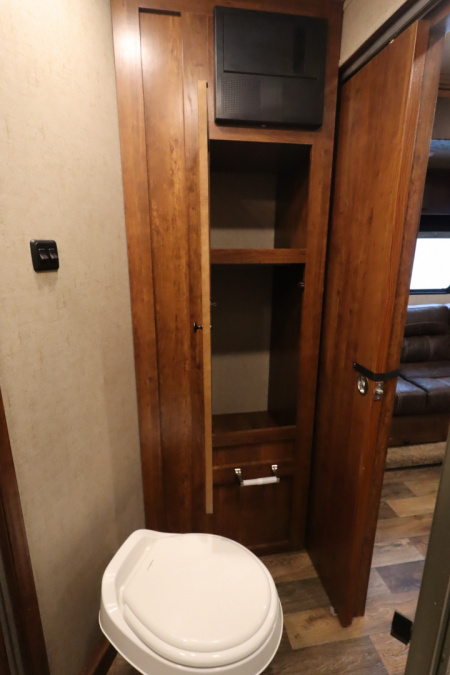 Used 2022 SMC 3 Horse LQ Slide-out Trailer