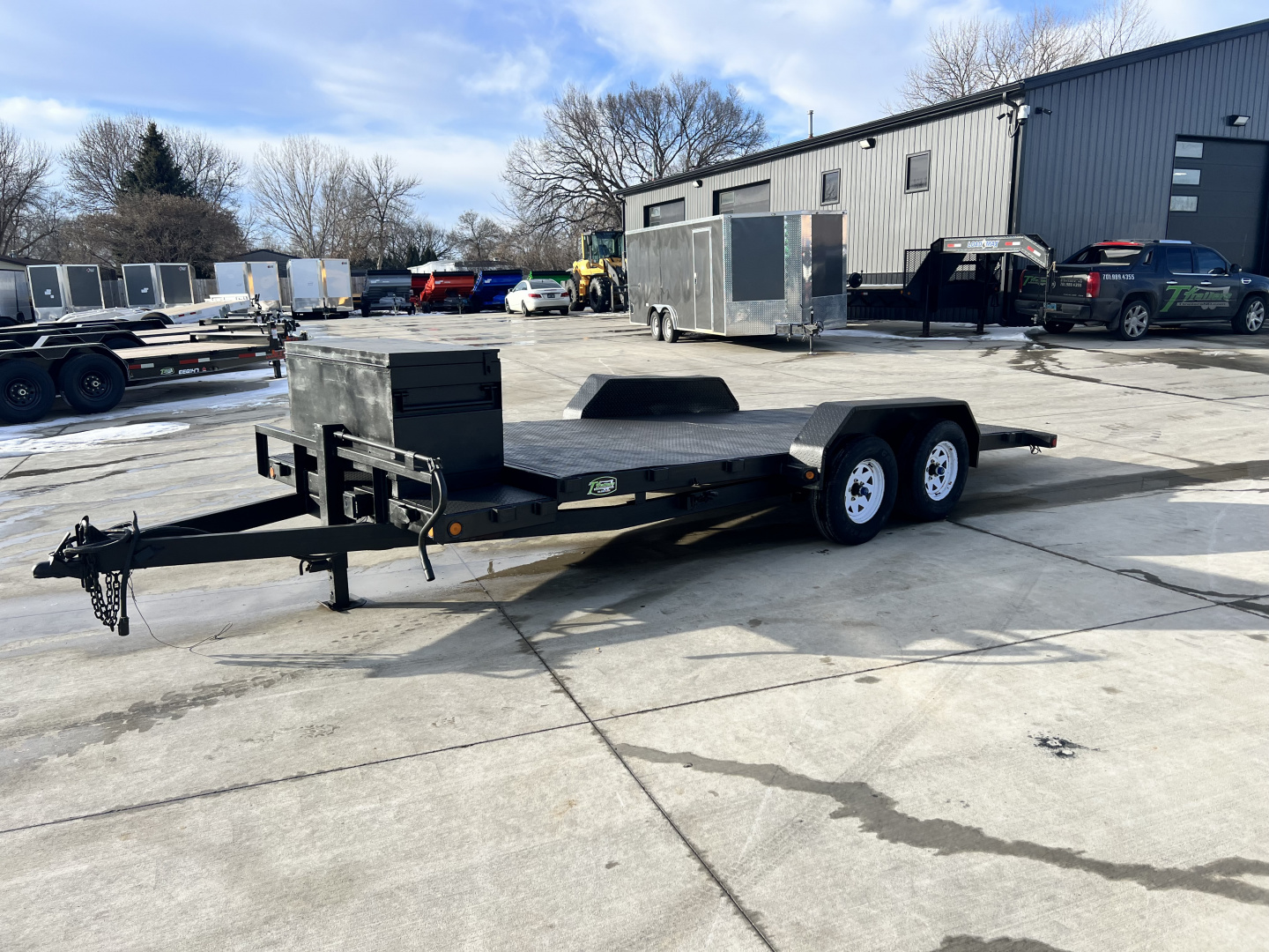 Used 2008 Load Trail 20’ TILT BED flatbed Trailer 2-3500 lb axles=7K, Slide In Ramps
