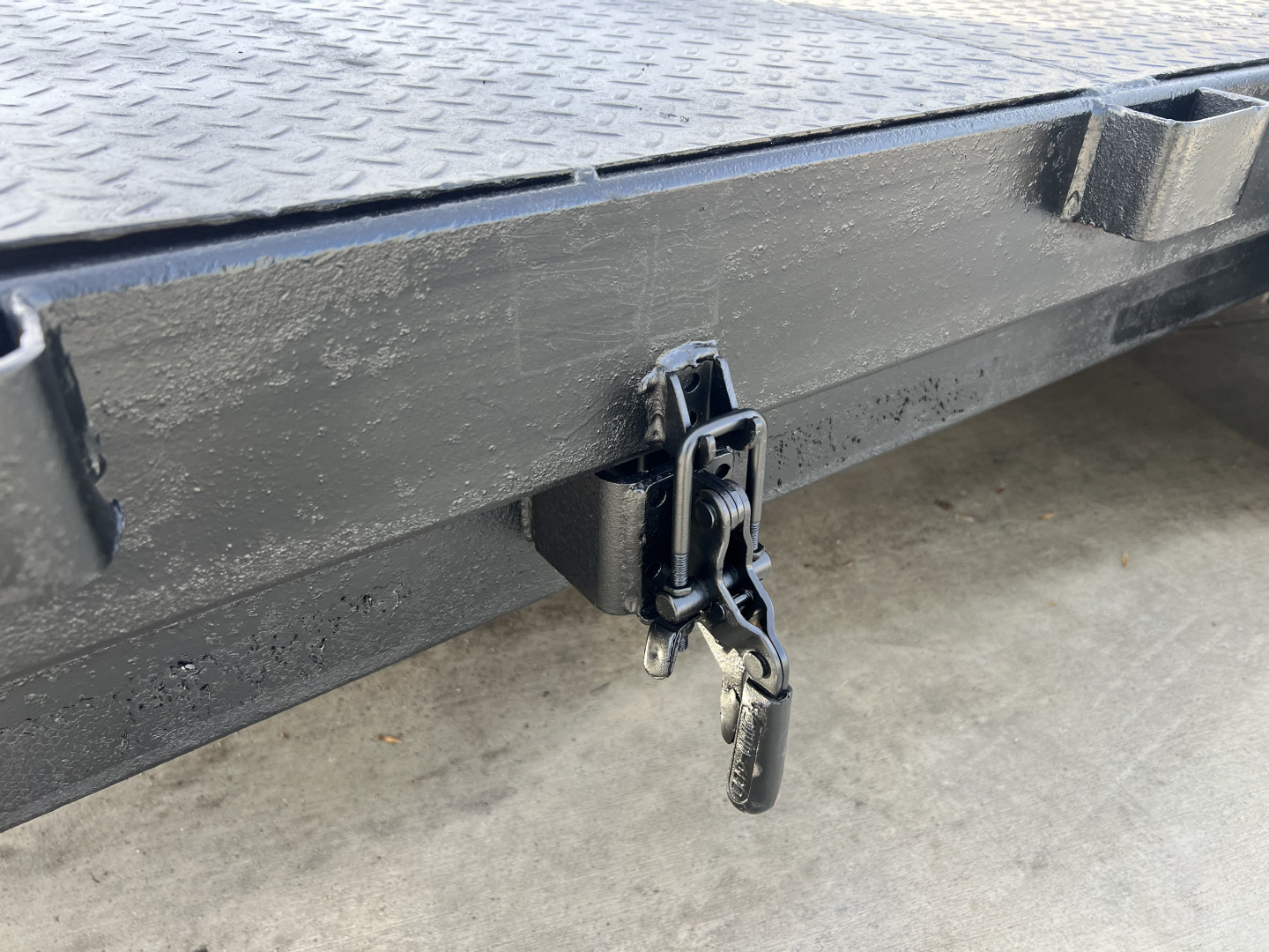 Used 2008 Load Trail 20’ TILT BED flatbed Trailer 2-3500 lb axles=7K, Slide In Ramps