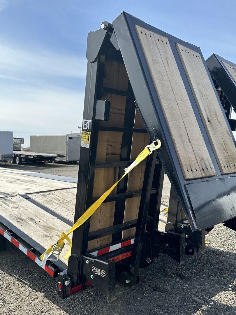New 2026 Behnke 102 x 30 GN Paving Trailer