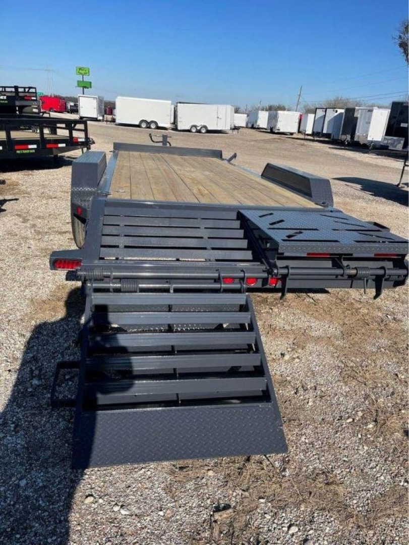 New IRON BULL NEW 20' EQUIPMENT TRAILER OPEN TRAILER UTILITY TRAILERS MEGA RAMP Equipment Trailer