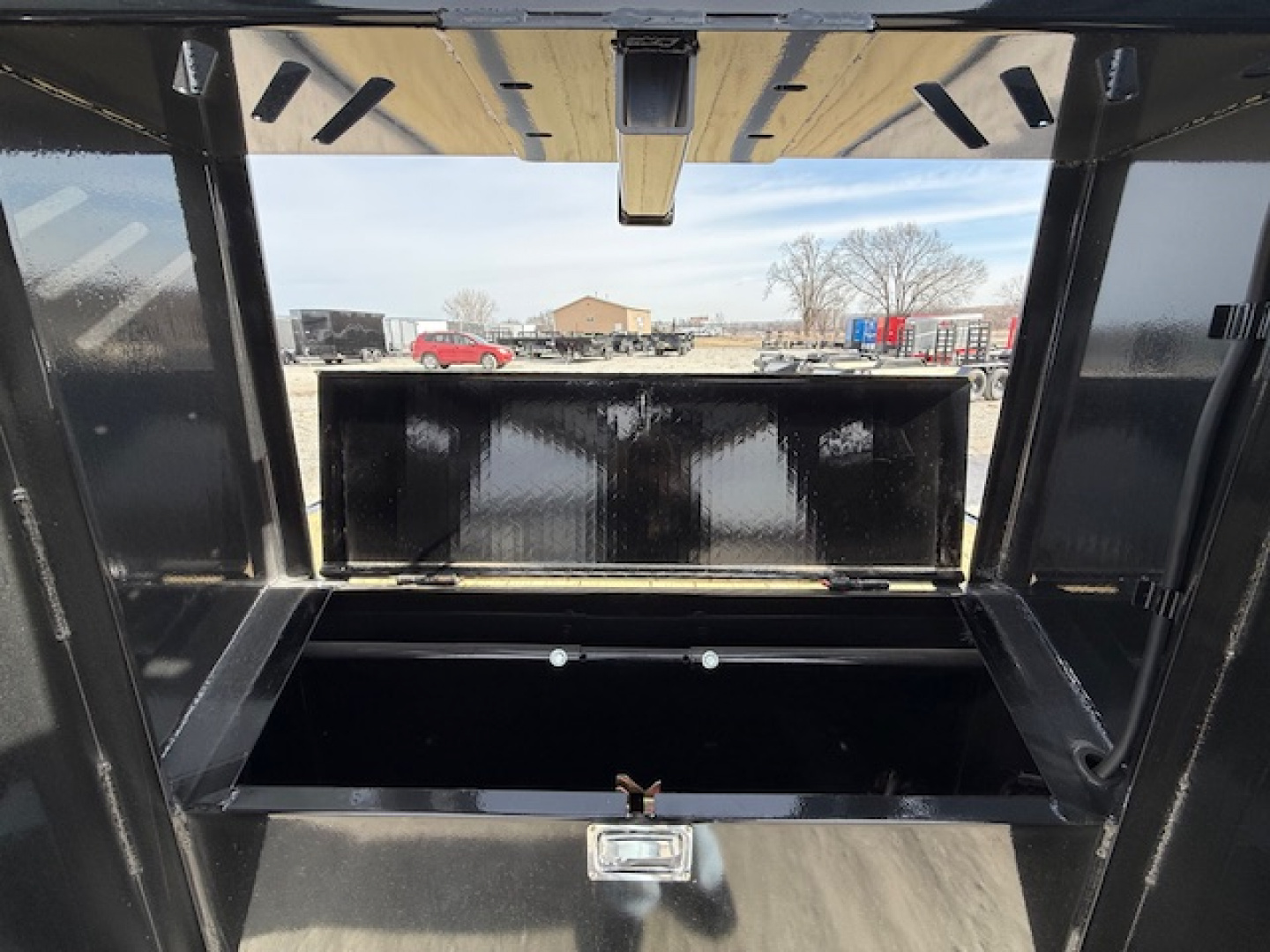 New 2026 H&H 102"x25'+5' 22.5k Heavy Duty Low Profile Dovetail Super Deluxe Ramps Gooseneck Deckover Trailer